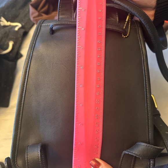 Authentic leather Coach mini backpack - Picture 9 of 11